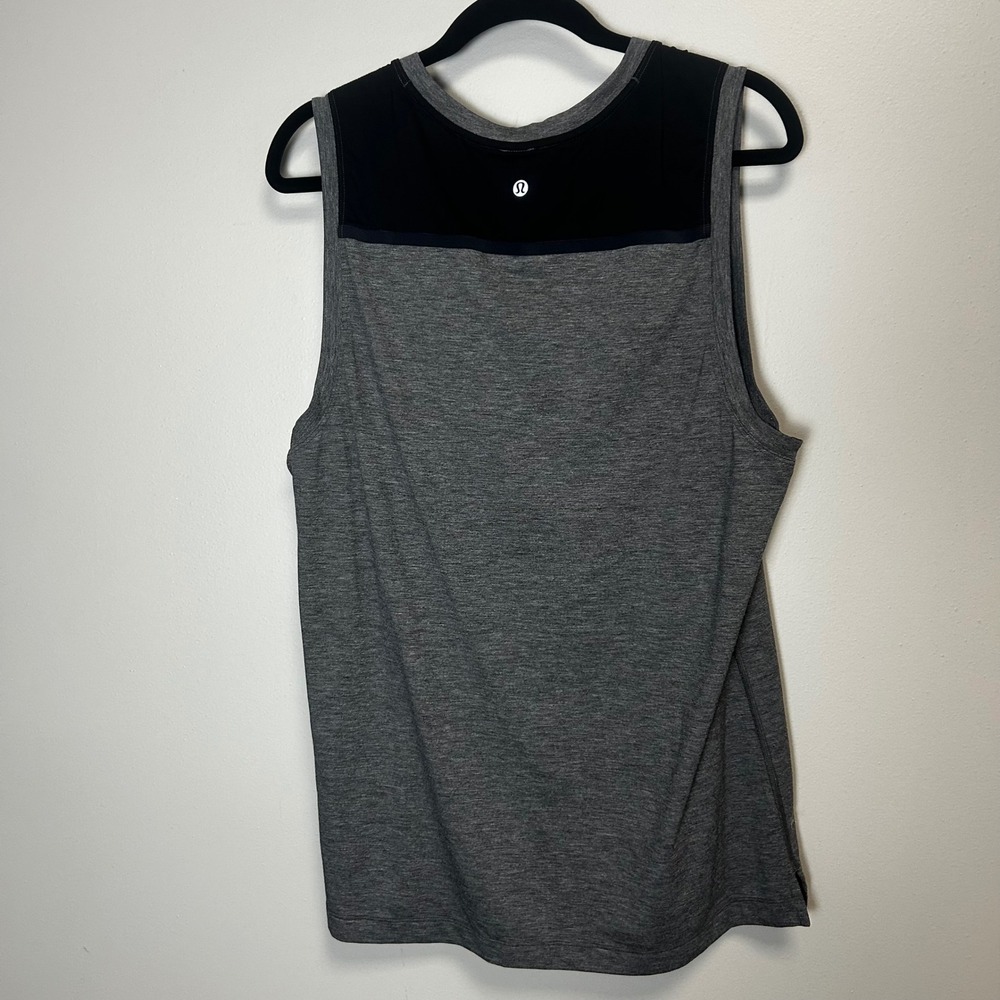 Lululemon men's train and gain athletic heather grey two toned muscle tank top